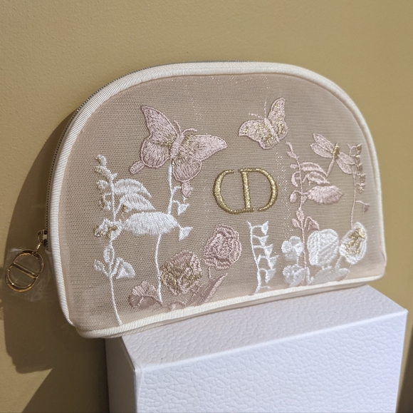Dior New Floral & Butterflies 🦋 Cosmetic Case - Picture 4 of 5